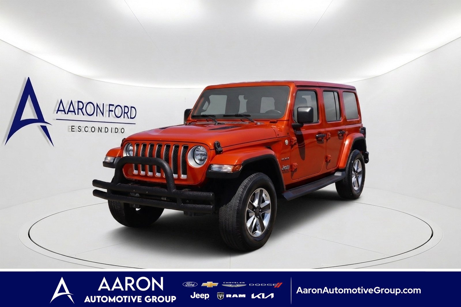 Used 2019 Jeep Wrangler Unlimited Sahara w/ Uconnect 4C Nav & Sound Group AWD/4WD image 1