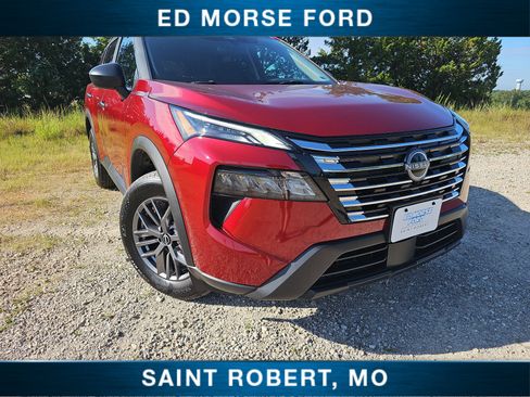 Used 2026 Nissan Rogue S FWD image 1