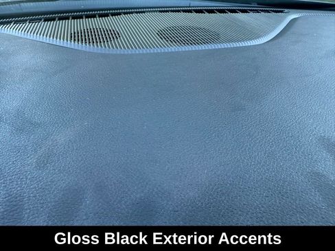 New 2025 Jeep Grand Cherokee L Altitude image 10