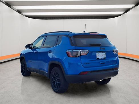 New 2026 Jeep Compass Latitude image 5