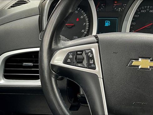 Used 2017 Chevrolet Equinox Premier w/ Enhanced Convenience Package AWD/4WD image 17