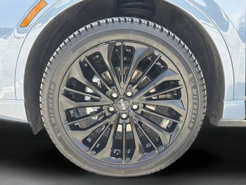 Used 2024 Lincoln Corsair Reserve w/ Equipment Group 201A AWD/4WD image 35