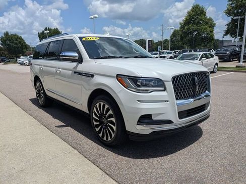 Certified 2022 Lincoln Navigator Black Label AWD/4WD image 10