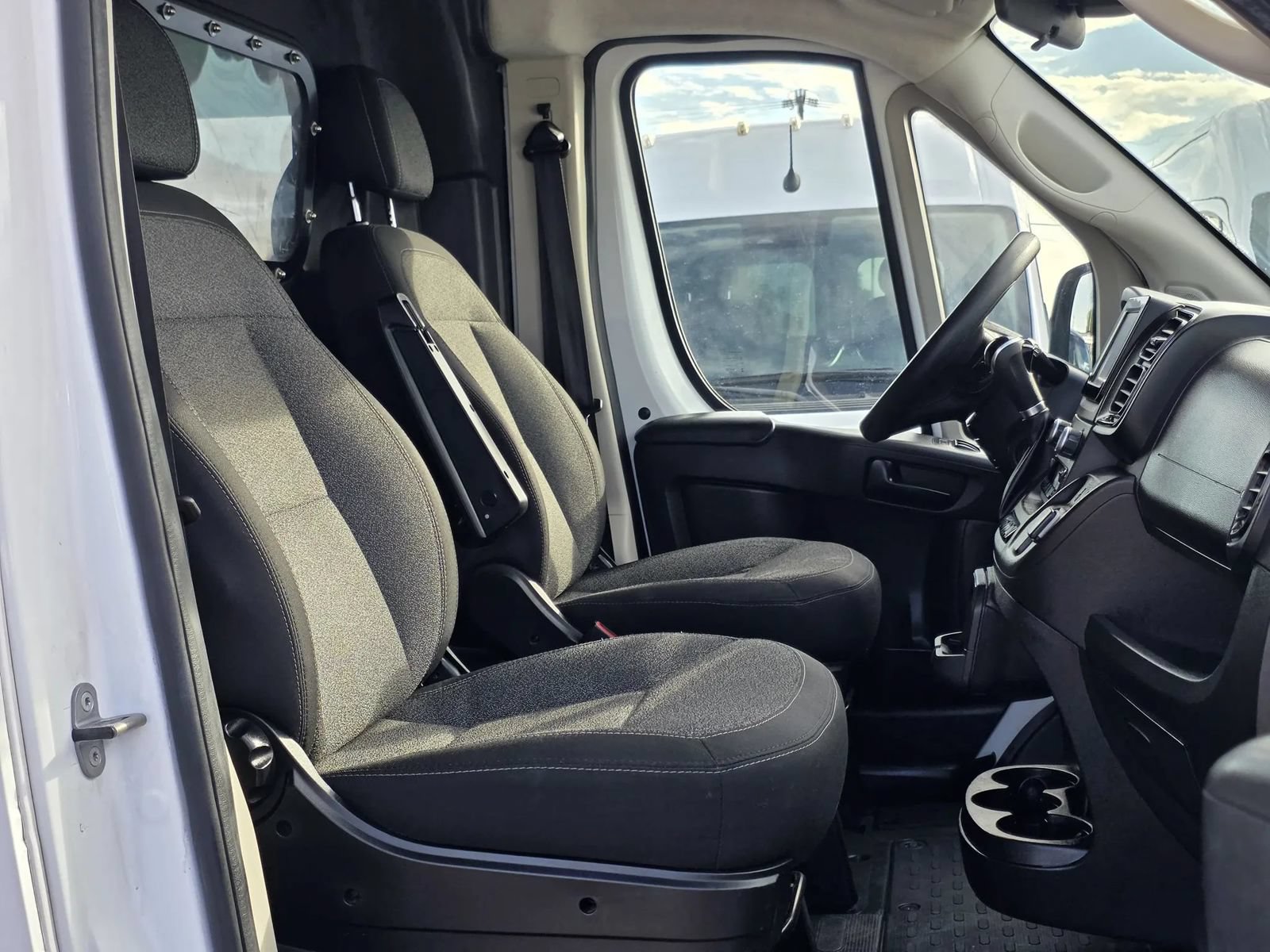Used 2022 RAM ProMaster 3500 FWD image 18