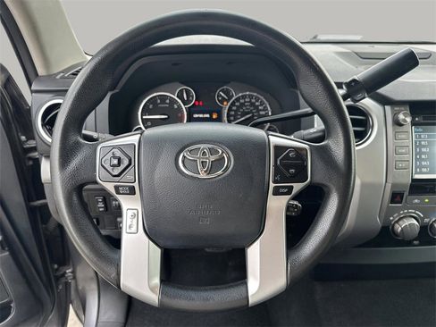Used 2017 Toyota Tundra SR5 image 15