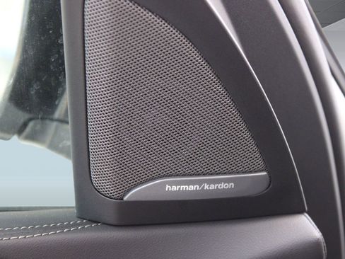 New 2026 BMW X5 M60i image 24