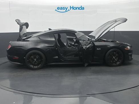 Used 2022 Ford Mustang GT RWD image 40