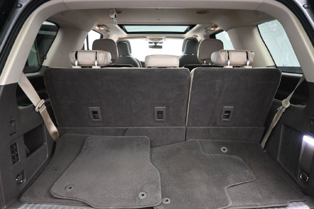 Certified 2023 Lincoln Navigator Reserve RWD image 26