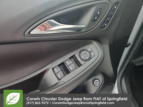 Used 2023 Buick Encore GX Essence FWD image 20