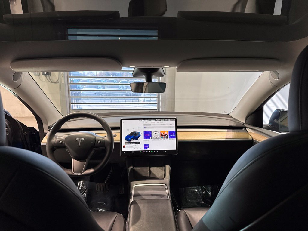 Used 2023 Tesla Model Y Long Range AWD/4WD image 19