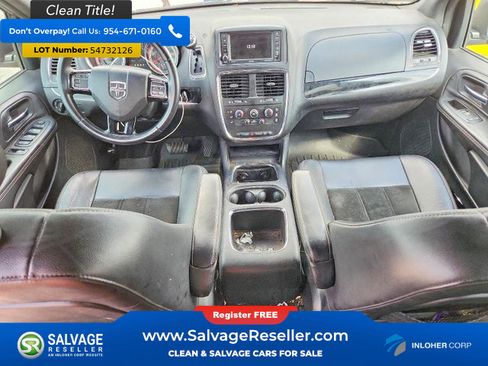 Used 2014 Dodge Grand Caravan SXT FWD image 11