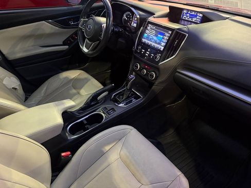 Used 2018 Subaru Impreza 2.0i Limited image 3