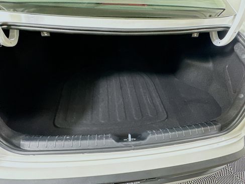 Used 2025 Kia K4 LXS image 27