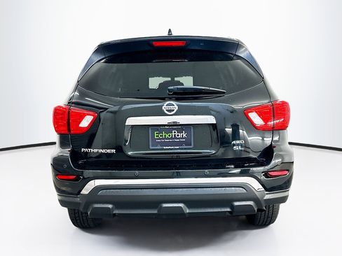 Used 2020 Nissan Pathfinder SL AWD/4WD image 7