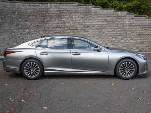 Used 2024 Lexus LS 500 AWD w/ Interior Upgrade Package image 4