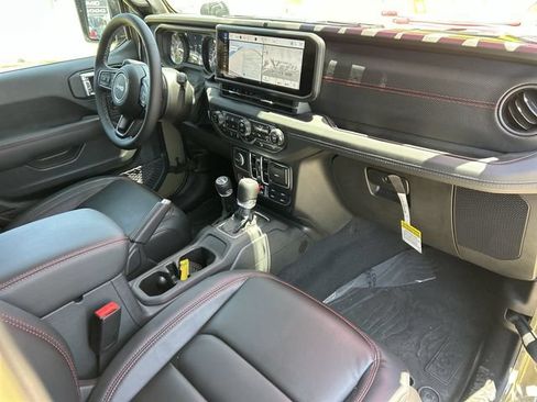 New 2025 Jeep Wrangler Unlimited Rubicon w/ Safety Group AWD/4WD image 11