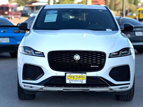 Used 2024 Jaguar F-PACE R-Dynamic S image 4