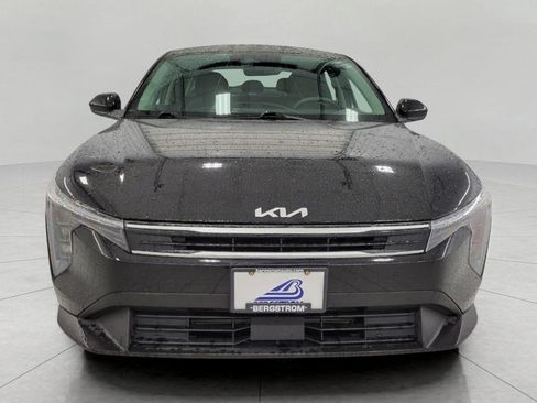 Used 2025 Kia K4 FWD image 38