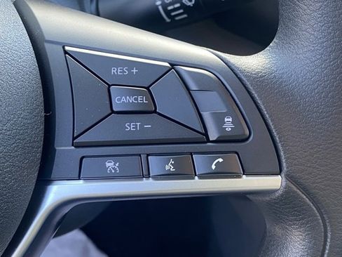 New 2025 Nissan Sentra SV image 17