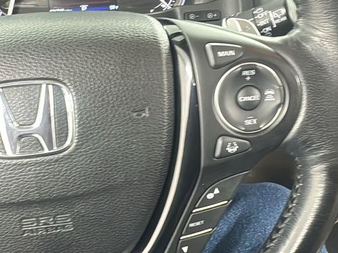 Used 2016 Honda Pilot Touring image 25