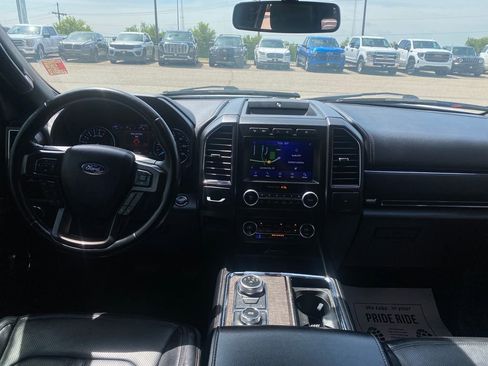 Used 2021 Ford Expedition Max Limited AWD/4WD image 18