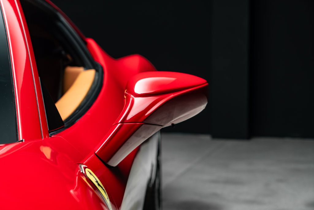 Used 2015 Ferrari 458 Italia Coupe RWD image 7