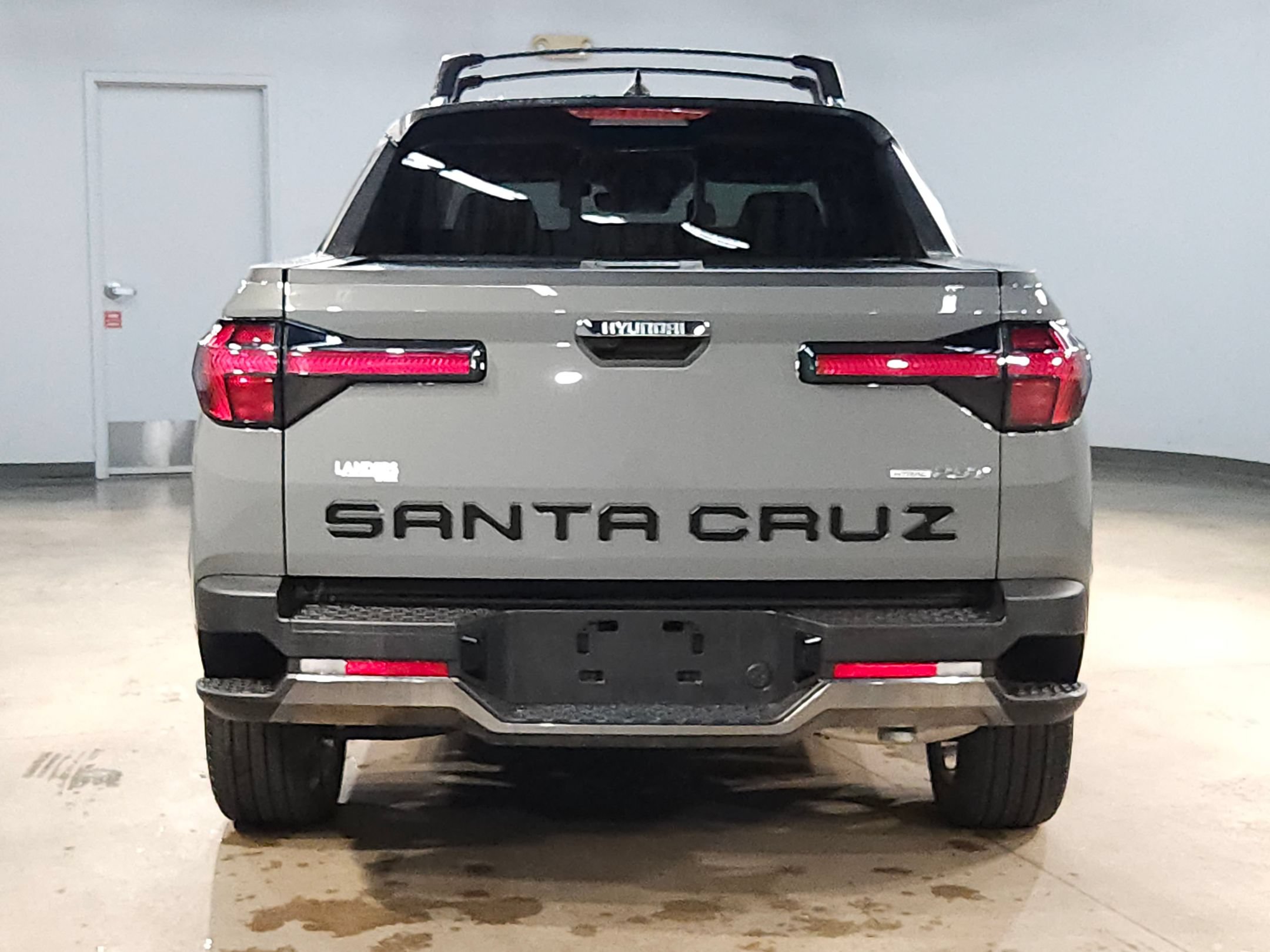 Used 2026 Hyundai Santa Cruz Limited AWD/4WD image 6