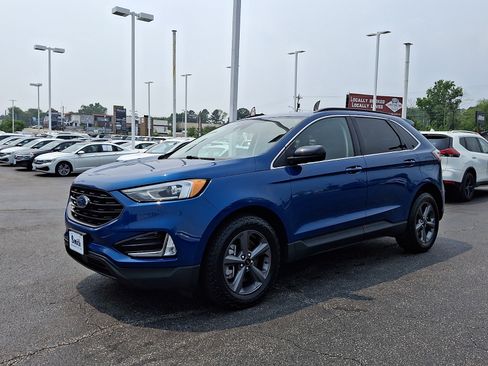 Used 2022 Ford Edge SEL w/ Sport Appearance Package AWD/4WD image 3