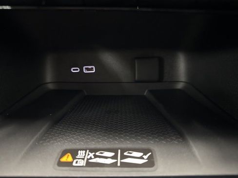 New 2026 Chevrolet Traverse Z71 w/ Enhanced Driving Package image 21