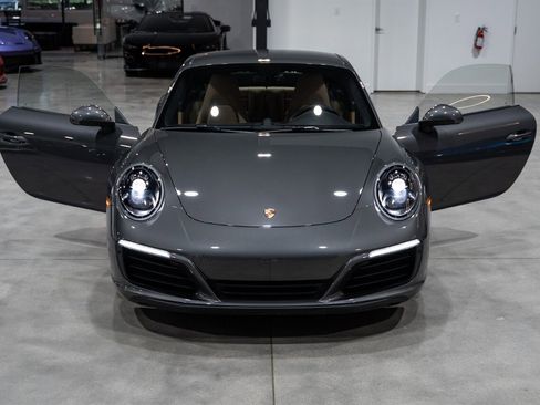 Used 2018 Porsche 911 Carrera RWD image 35