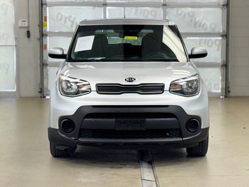 Used 2019 Kia Soul w/ Option Group 020 FWD image 2