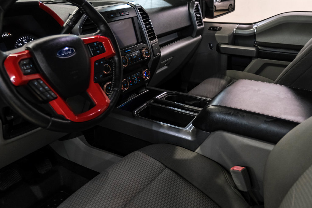 Used 2019 Ford F150 XLT w/ Equipment Group 302A Luxury AWD/4WD image 23