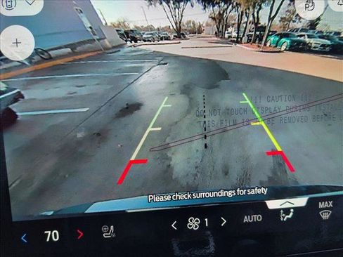 New 2025 Ford Expedition Active image 13