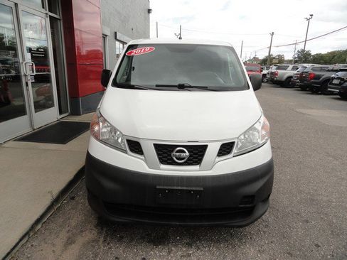 Used 2019 Nissan NV200 S image 6
