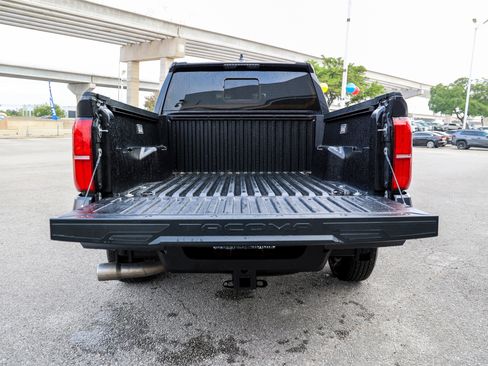 Certified 2025 Toyota Tacoma SR5 w/ SR5 Upgrade Package image 12