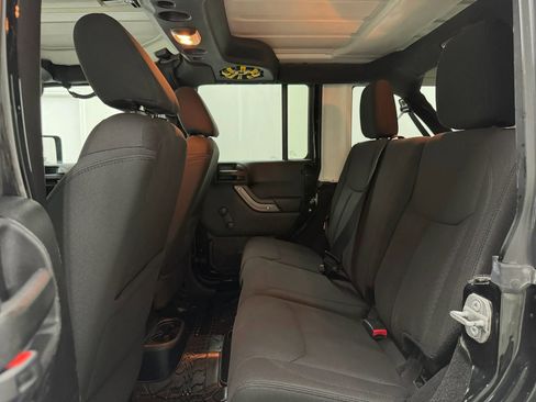 Used 2014 Jeep Wrangler Unlimited Sport AWD/4WD image 14