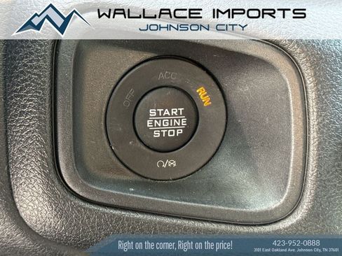 Used 2024 Jeep Wrangler Unlimited w/ Convenience Group AWD/4WD image 25