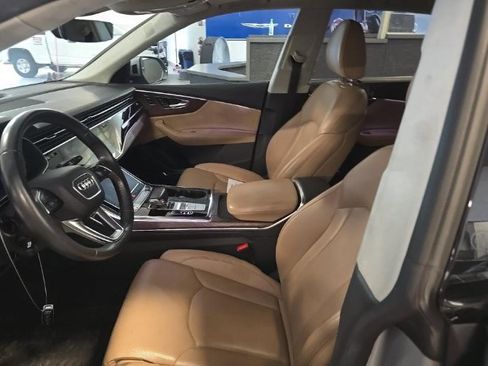 Used 2019 Audi Q8 Prestige AWD/4WD image 7