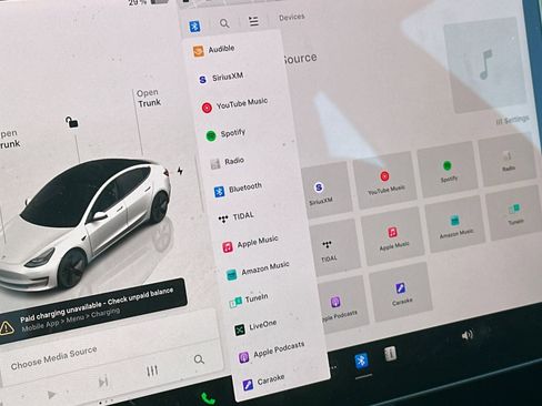 Used 2023 Tesla Model 3 Standard Range RWD image 23