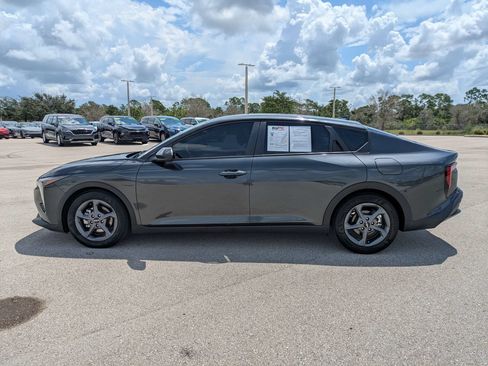Certified 2025 Kia K4 FWD image 8