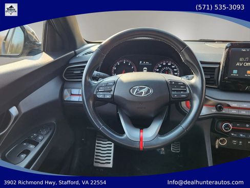 Used 2020 Hyundai Veloster Turbo FWD image 28