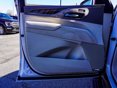 Used 2021 Cadillac Escalade Sport Platinum image 22