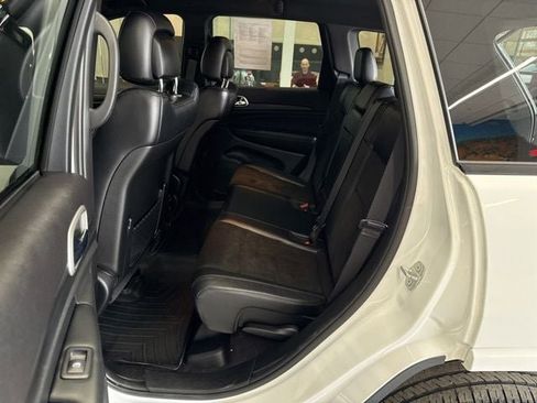Used 2019 Jeep Grand Cherokee Altitude image 36