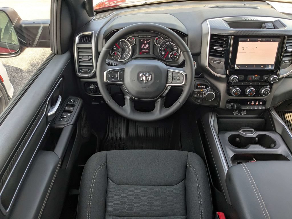 New 2026 RAM 1500 Big Horn AWD/4WD image 16