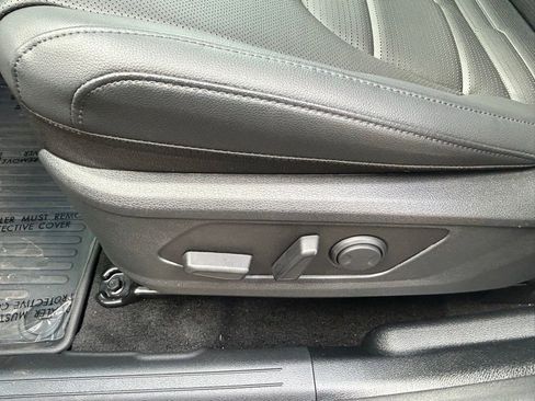 Used 2026 Kia Sportage SX FWD image 19