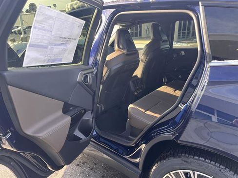 New 2026 BMW X3 xDrive30 w/ Premium Package image 17