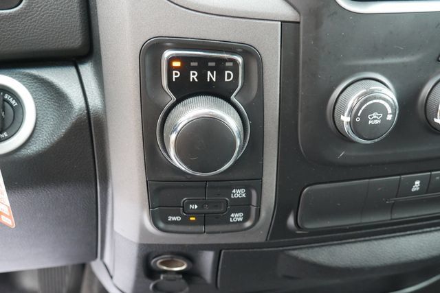 Used 2017 RAM 1500 Express w/ Express Value Package AWD/4WD image 18