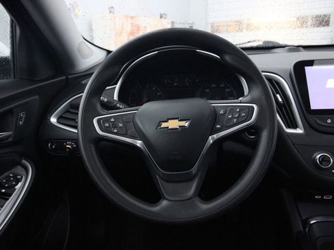 Used 2022 Chevrolet Malibu LT FWD image 13