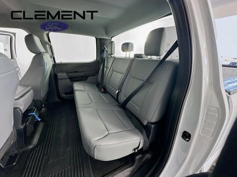 New 2026 Ford F250 XL w/ XL Chrome Package AWD/4WD image 24