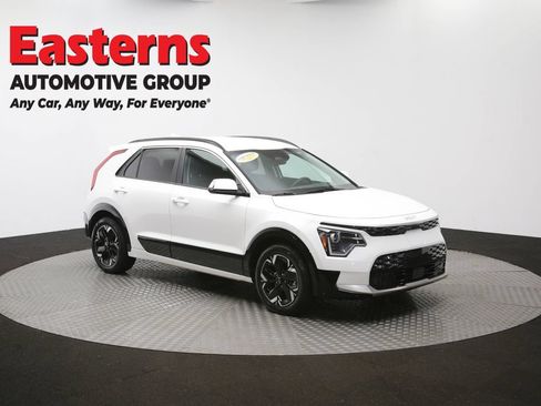 Used 2023 Kia Niro Wind w/ Wind Preserve Package FWD image 48